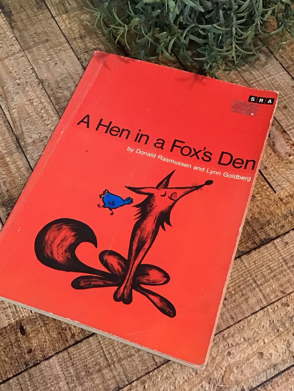 ♥️5/25$ A Hen in a Fox's Den
